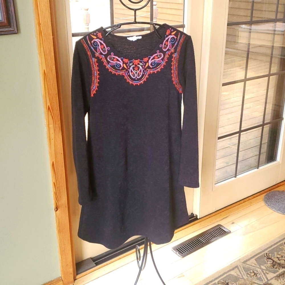 THML Womens Black Embroidered Paisley Neckline Long Sleeve Knit Shift Dress M